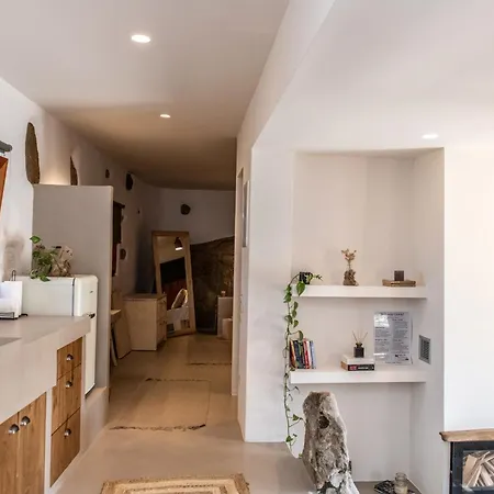 Holiday home Lunar House Ll Volax