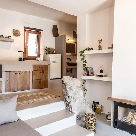 Lunar House Ll Holiday home