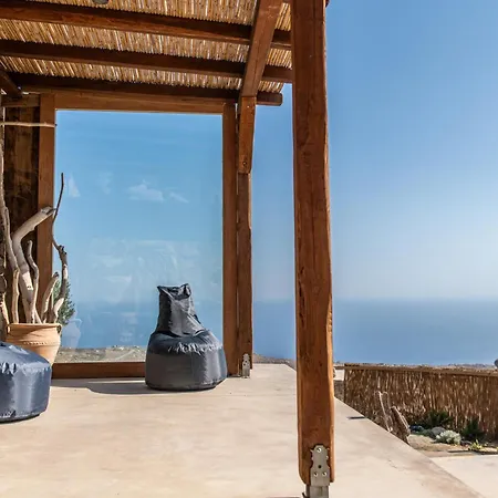 Holiday home Lunar House Ll